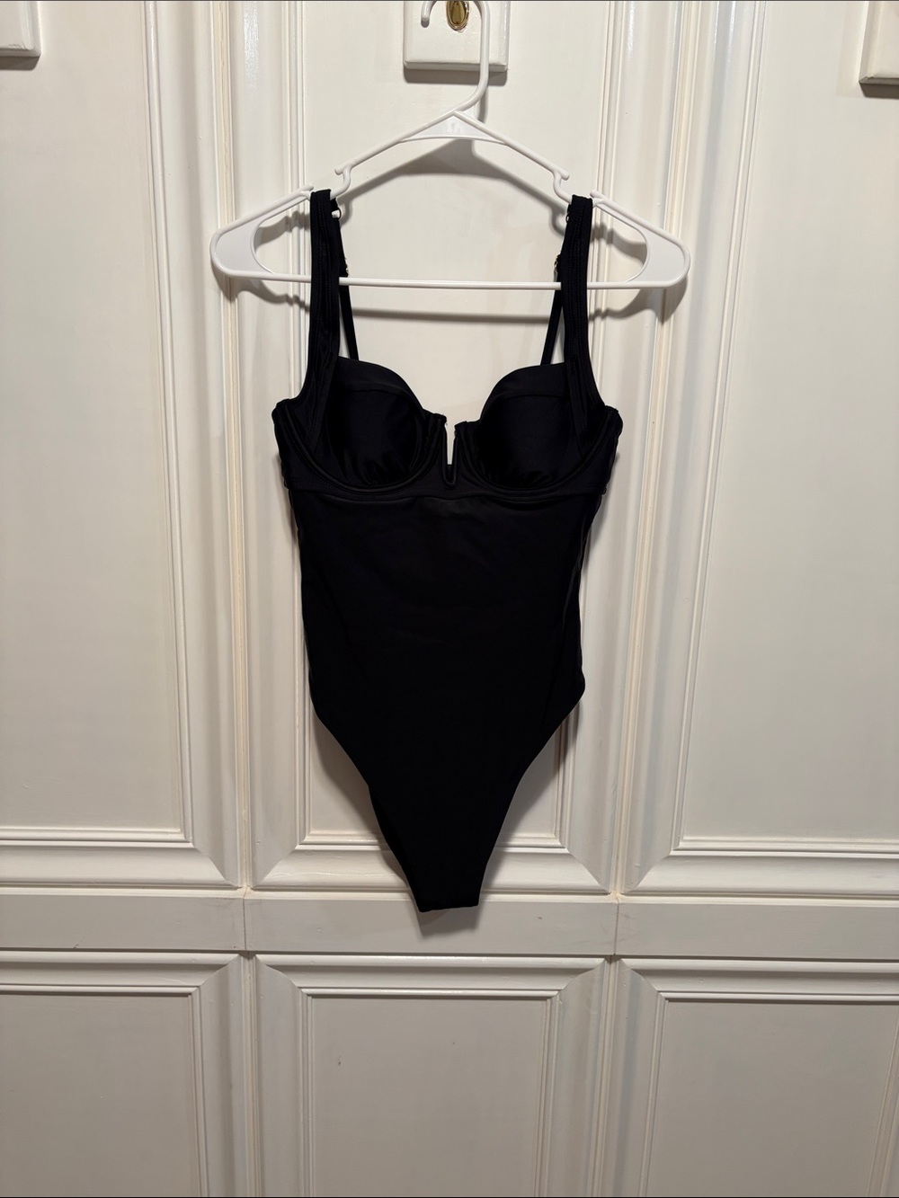 Shade & Shore Black One-Piece Swimsuit with Underwire